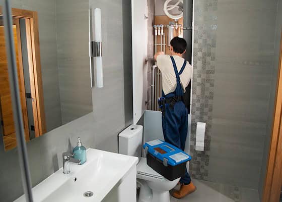 Advantages of Working with a Roof Plumber